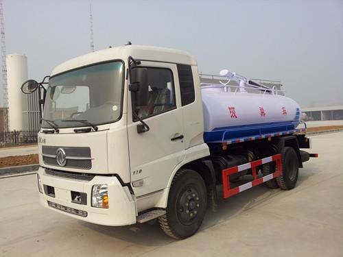 東風(fēng)多利卡10噸二手吸糞車(chē)及藍(lán)牌車(chē)型報(bào)價(jià)解析