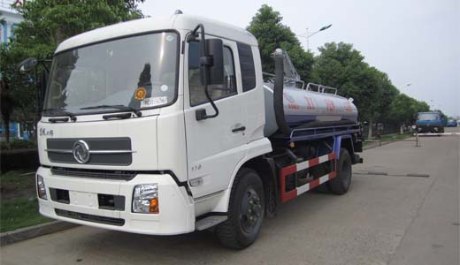 專(zhuān)業(yè)吸糞車(chē)與吸污車(chē)導(dǎo)購(gòu)指南 東風(fēng)8方吸糞車(chē)、東風(fēng)天錦吸糞車(chē)及程力專(zhuān)汽廠家解析